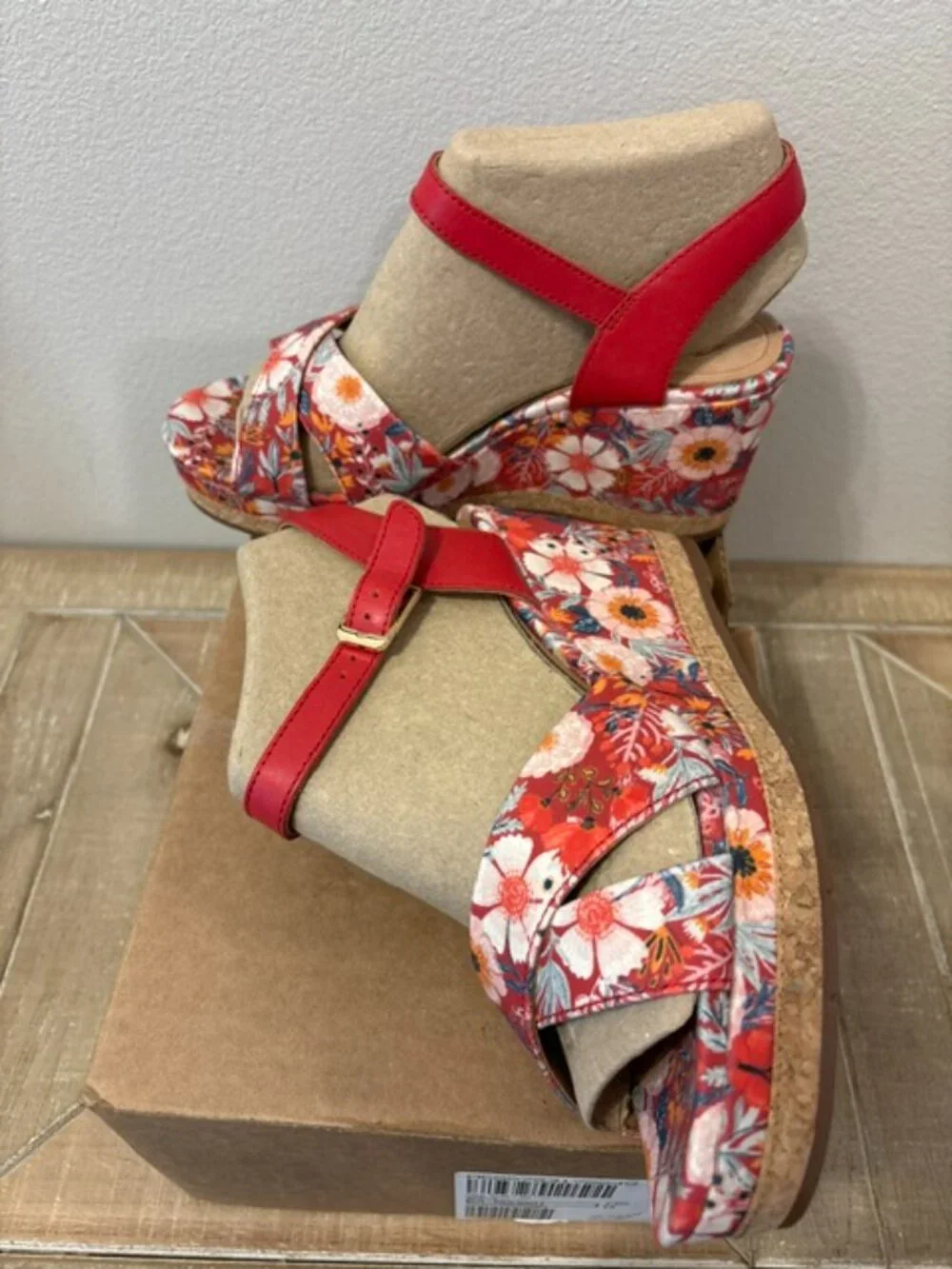 Clarks Artisan x Jane Floral Wedges -Chicly Floral - Picture 2 of 4